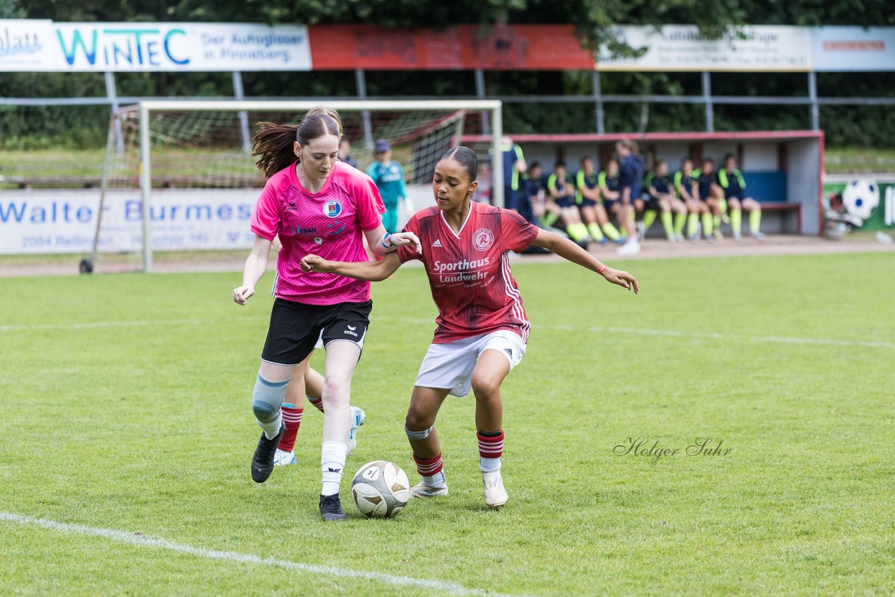 Bild 103 - Loewinnen Cup